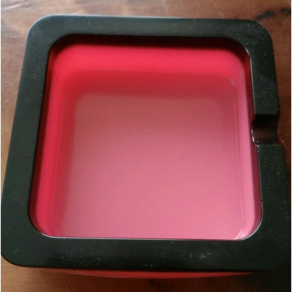 Homemade Resin Ashtray Pink & Black Home Gift Unique New - Picture 2 of 4